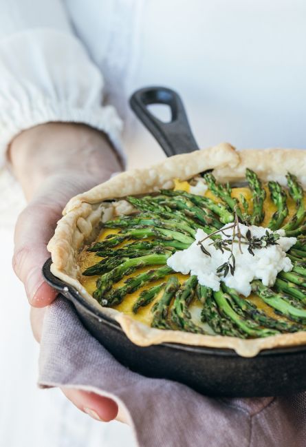 Goat Cheese Quiche with Asparagus
